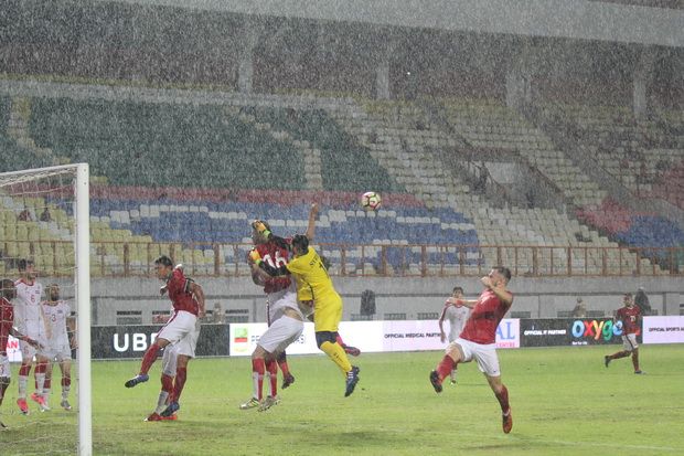 Debut Berakhir Kekalahan,...