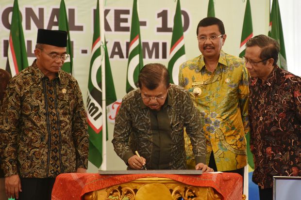 Wapres Jusuf Kalla Tutup...