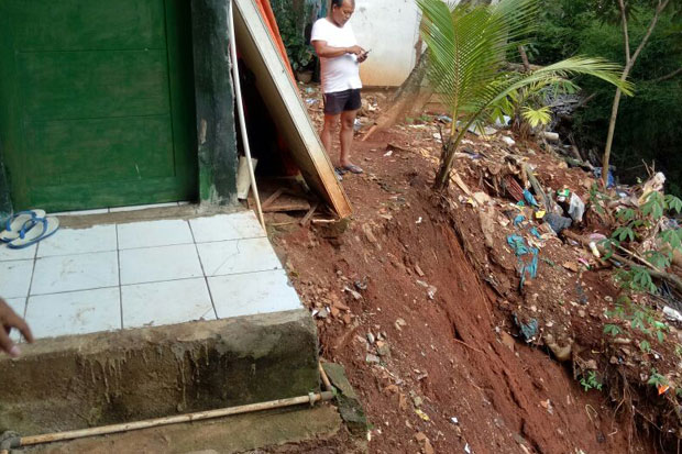 Rumah di Pondok Pinang...