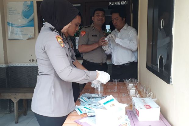 Anggota Polres Pekalongan...