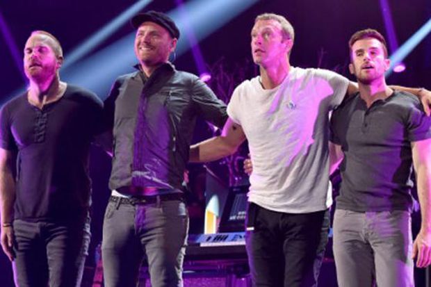 Coldplay Tembus Top...