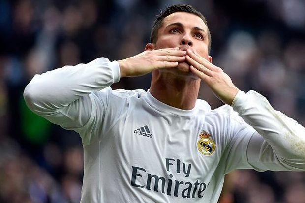 Buat Satu Gol Lagi,...