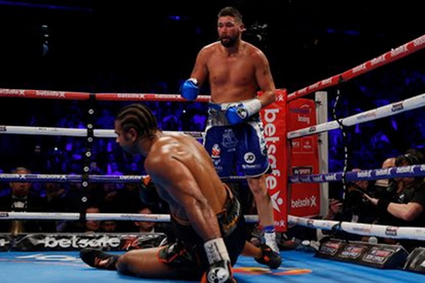 Haye Menepi, Bellew...