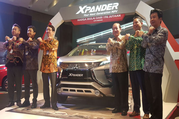 Mitsubishi Akui Pasar...