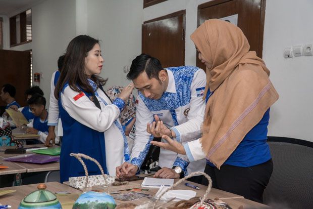PIA Demokrat Selenggarakan...