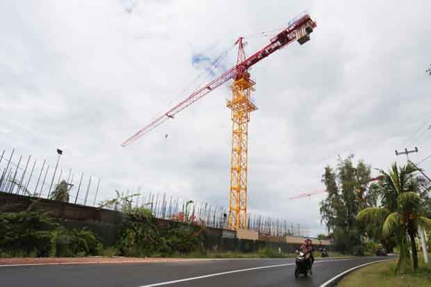Tower Crane Bahayakan...