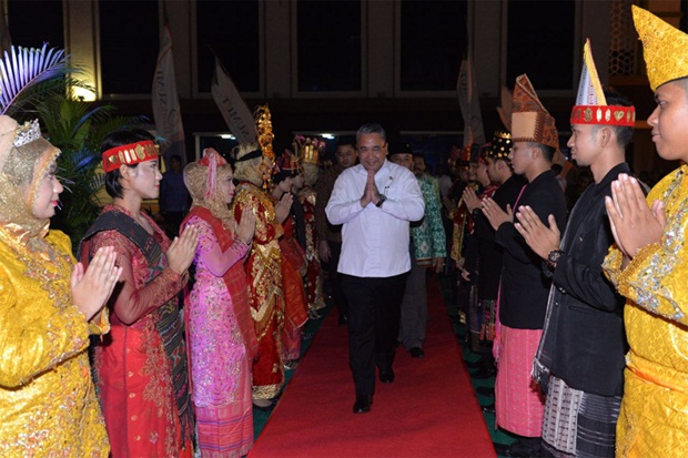 Menteri Eko Minta Dana...