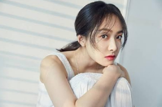 Victoria F(X) Bahagia...