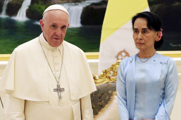 Paus Tak Singgung Rohingya...
