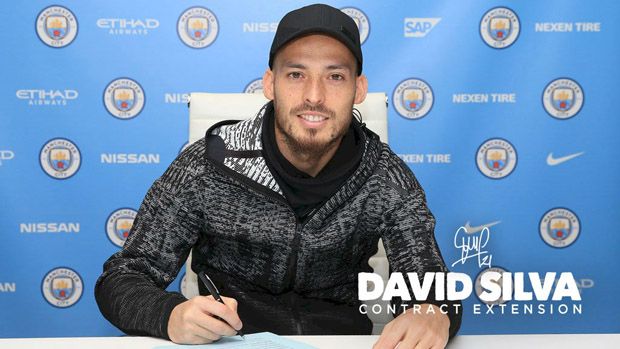 David Silva Perpanjang...