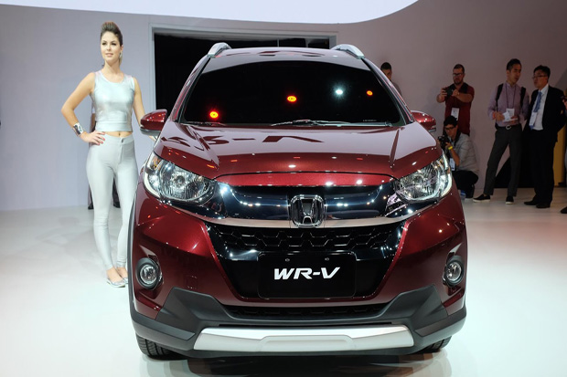 Wuling Motors Ikut Mejeng...
