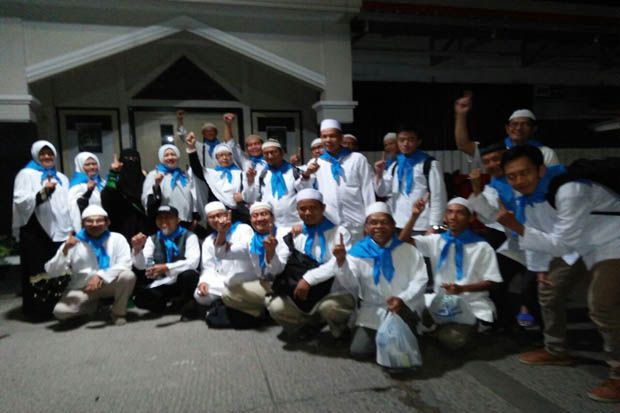 Ikuti Reuni 212 di Monas,...