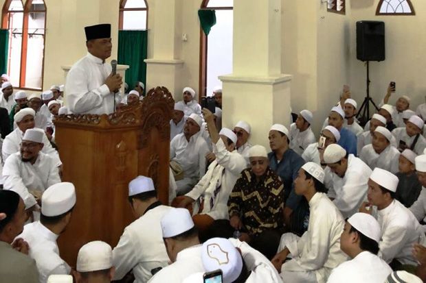Panglima TNI Jenderal...