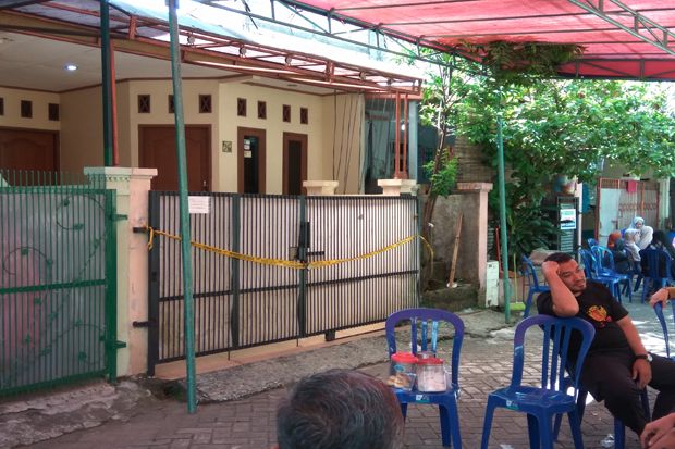 Polisi Buru Pemuda Pembunuh...