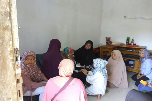 Dibunuh Secara Sadis,...