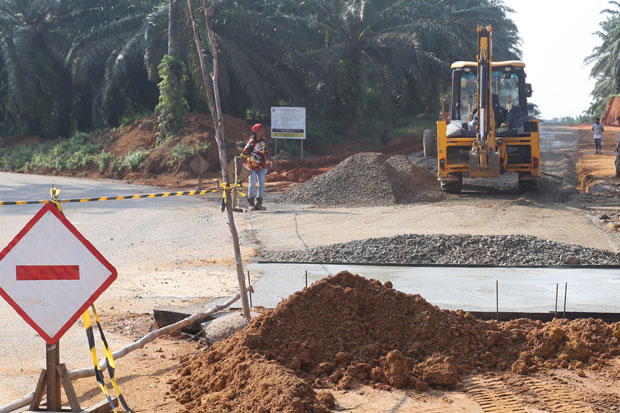 Anggaran Proyek Jalan...
