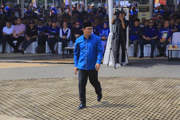 Pendamping Ridwan Kamil...