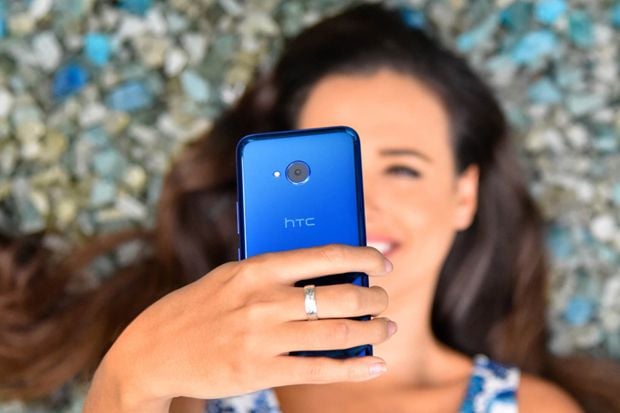 HTC Masih Simpan Satu...