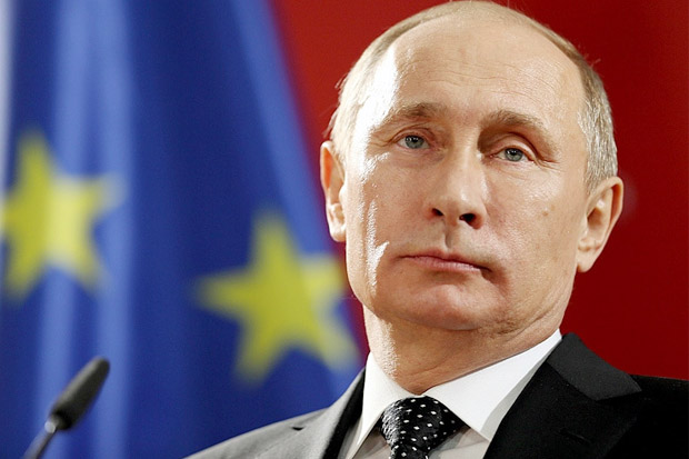 Putin Kembali Maju dalam...