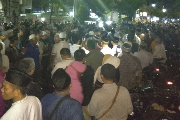 Sempat Dihadang Aksi...