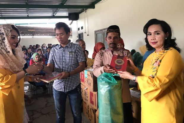 Para Istri Legislator...