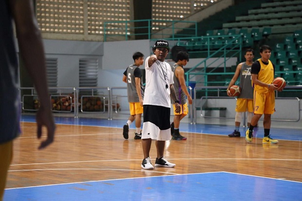 Pelatih CLS Knights...