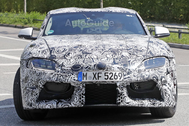 Toyota Supra Generasi...