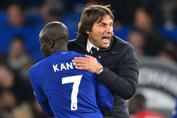 Antonio Conte Gantungkan...