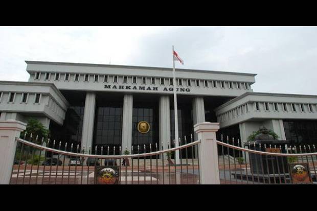 Putusan MA Soal Ijazah...