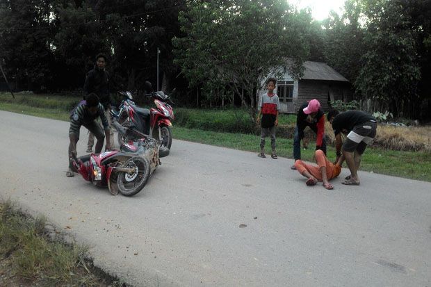 Jalan Rusak Menjadi...