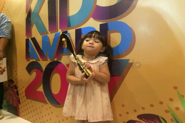 Gempita Kalahkan Rafathar...