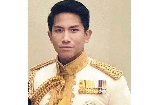 Abdul Mateen, Pangeran...