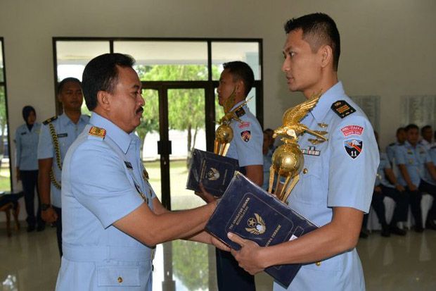 TNI AU Dapat Suntikan...