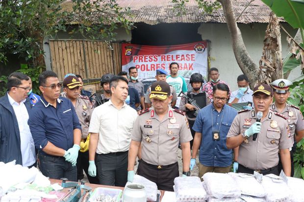 Gudang Pil Carnophen...