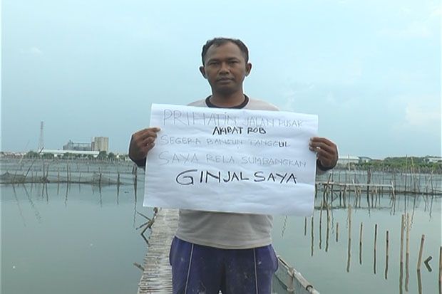 Pria Ini Rela Sumbang...