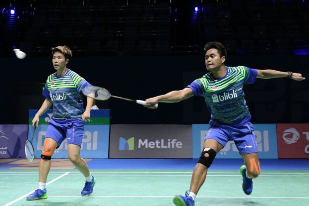 Owi/Butet ke Semifinal...