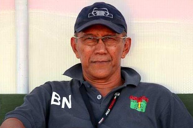 Legenda Sepak Bola :...