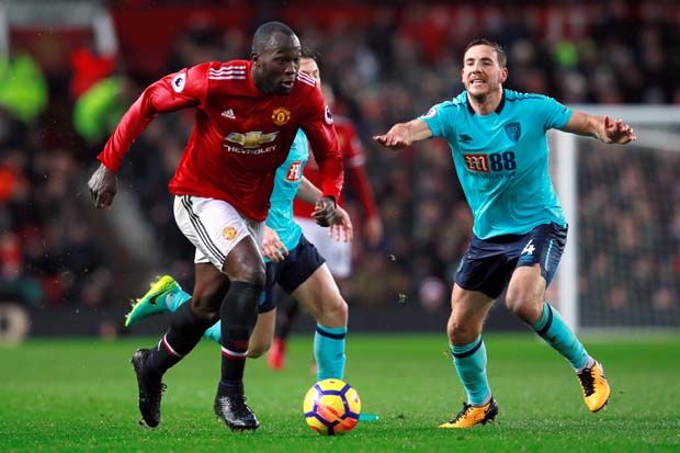 Babak I: United Unggul,...