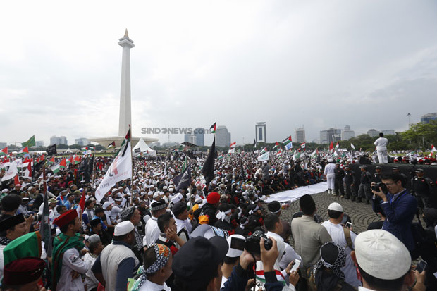 Ketua MPR Kecam Pihak-pihak...