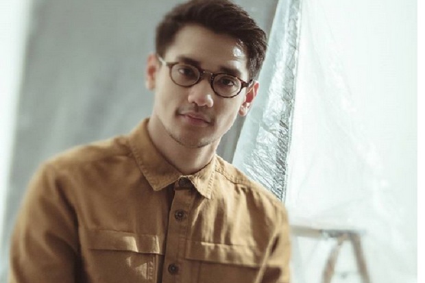 Afgan Ikuti Gaya Harry...