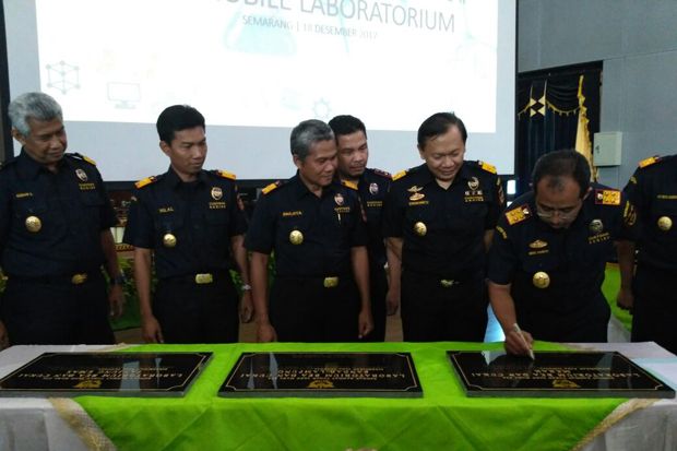 Bea Cukai Tambah Tiga...
