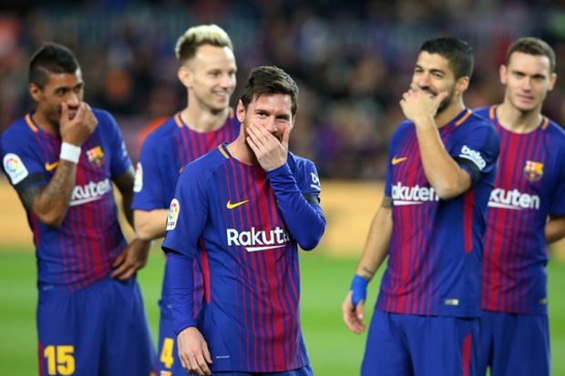 Barcelona Ogah Beri...