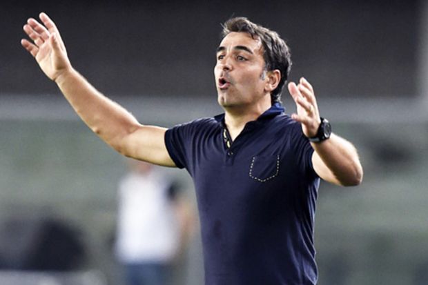 Permalukan Milan, Pelatih...