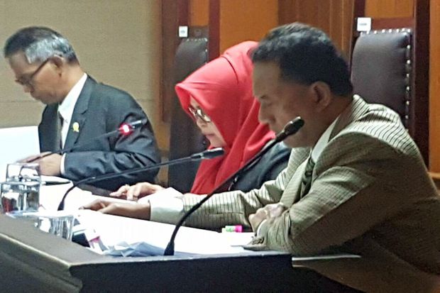 PT Tirta Investama Sesalkan...