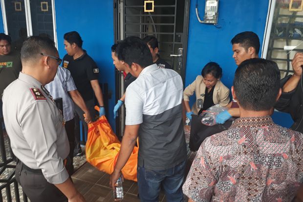 Deli Cinta Sihombing...
