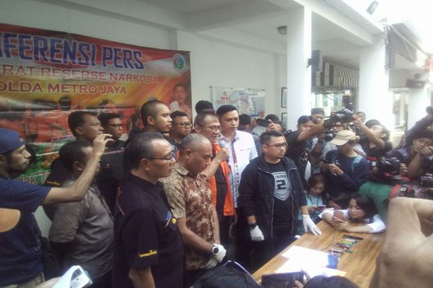 Tio Pakusadewo Sudah...