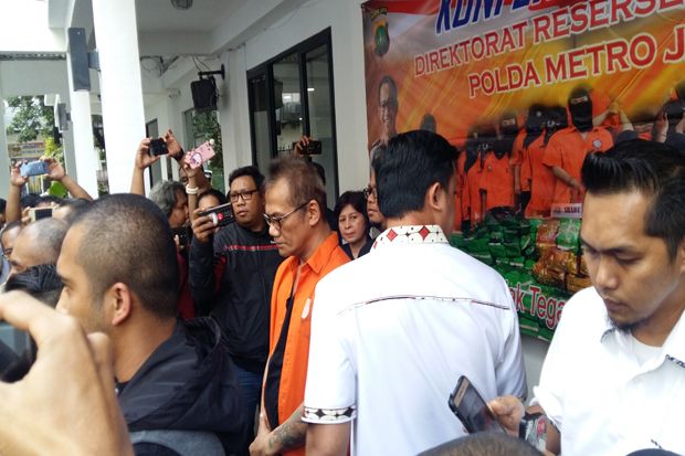 Di Hadapan Penyidik,...