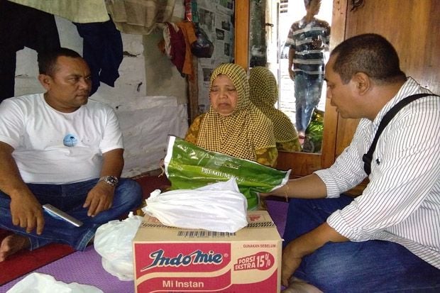 Peringati Hari Ibu,...