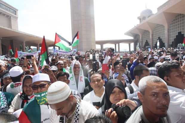 Muslim dan Kristen Malaysia...