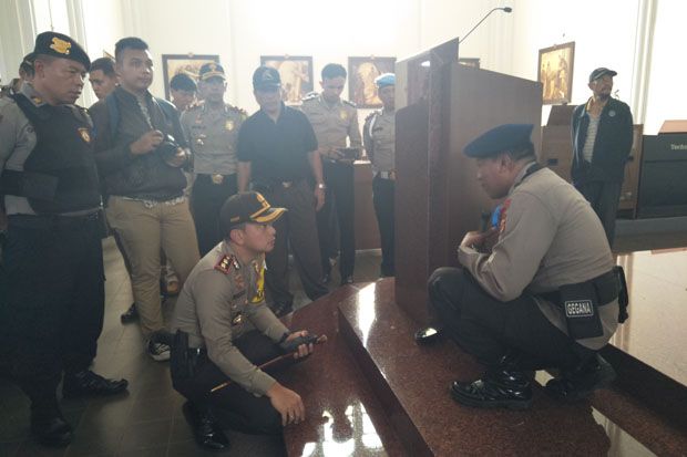 Polres Cimahi dan Tim...